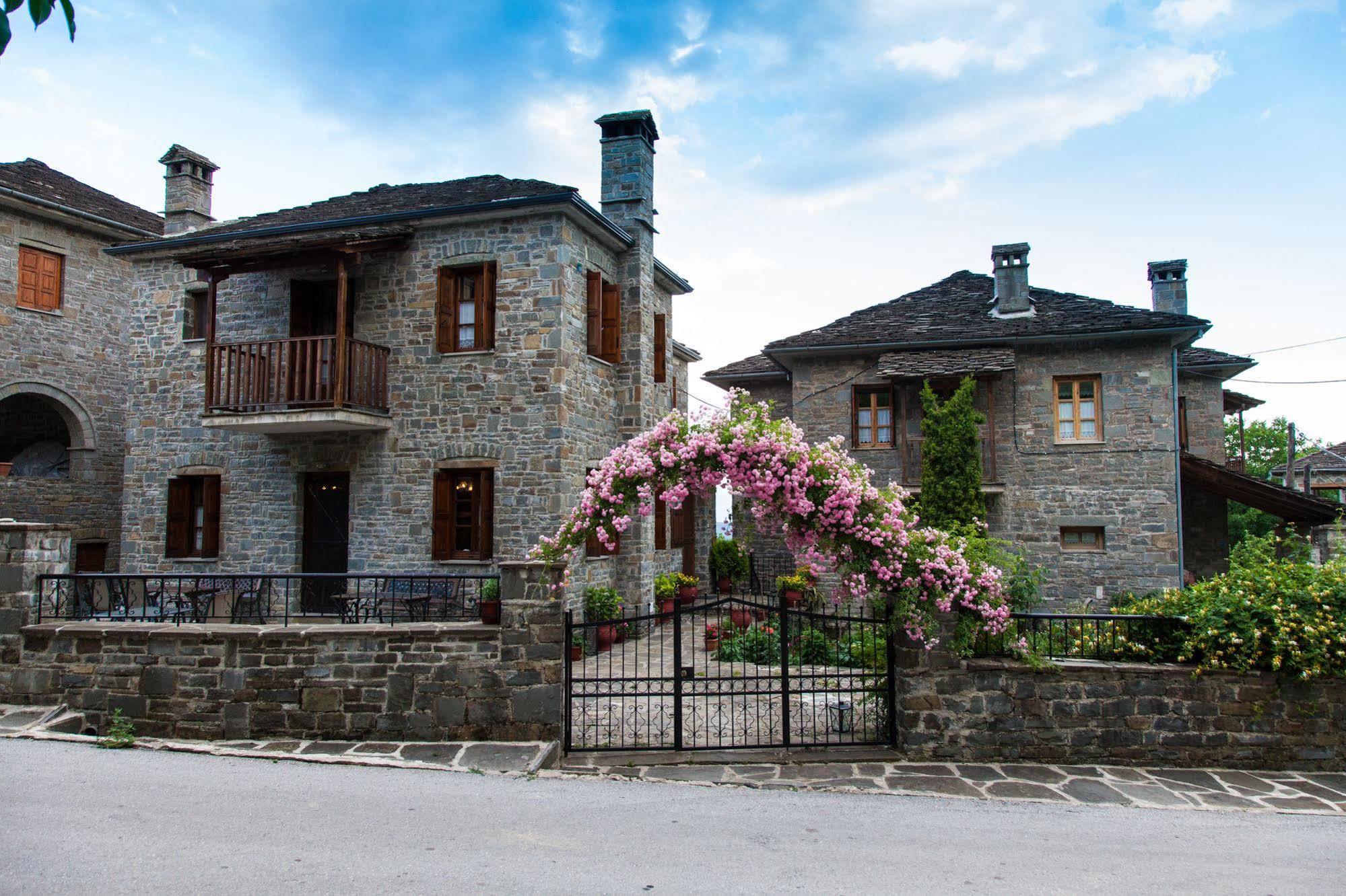 Kadi Hotel Tsepelovo Exterior photo